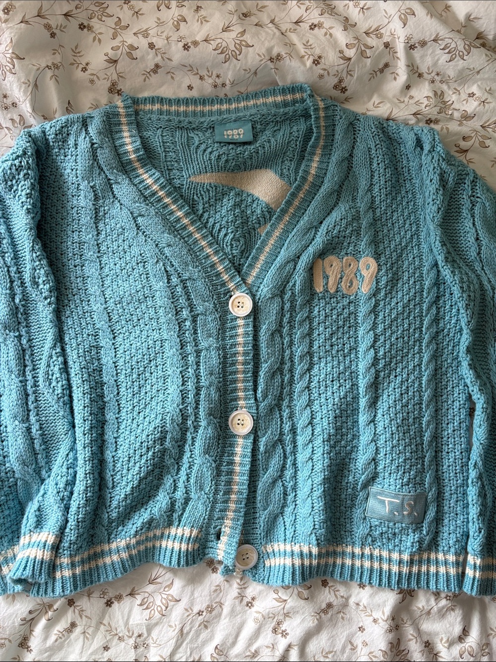Taylor Swift 1989 Cardigan